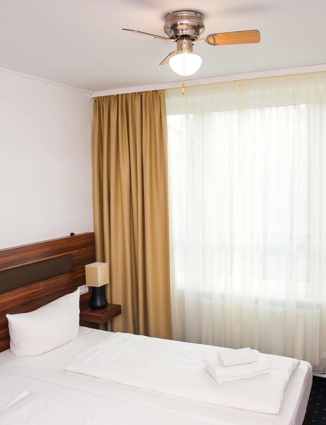Aparthotel Christie Berlin Luaran gambar