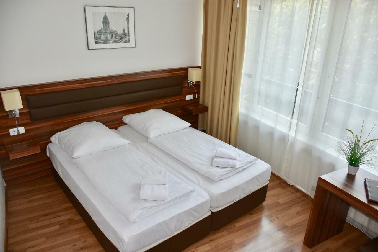 Aparthotel Christie Berlin Bilik gambar